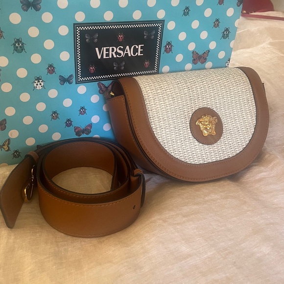 Versace Medusa Saddle Bag. Excellent Cond. Brown Leather with White Raffa Weave. - Picture 1 of 4